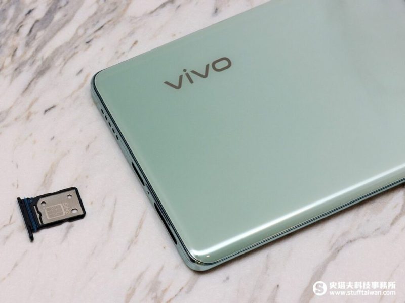 vivo V27 5G颜如玉开箱 天玑7200效能、续航、快充测试