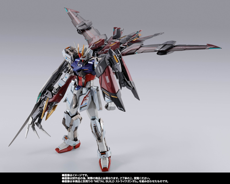 大幅魔改的圣何弹装备'METAL BUILD 神兵型攻击者背包（ALTERNATIVE STRIKE Ver.）'预计 08 月发售！