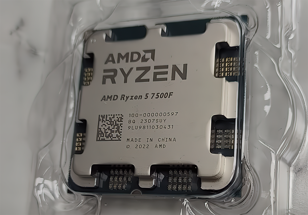 效能实测显示少了内显的Ryzen 5 7500F就跟7600X一样强，但价格更便宜