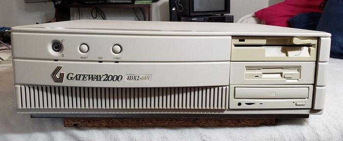 他打造了WinGPT，只为让家中30年前的Windows 3.1 PC也能跑ChatGPT