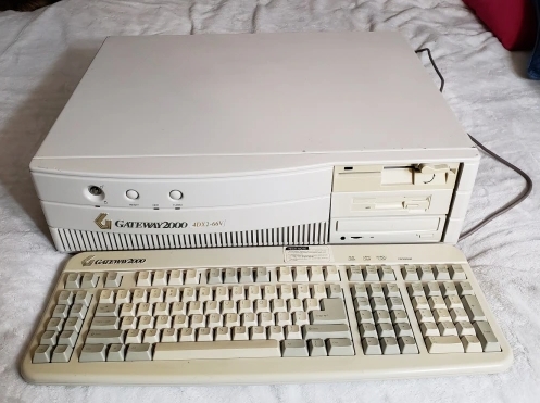 他打造了WinGPT，只为让家中30年前的Windows 3.1 PC也能跑ChatGPT