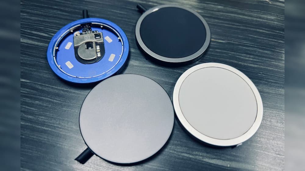 magsafe charger color options