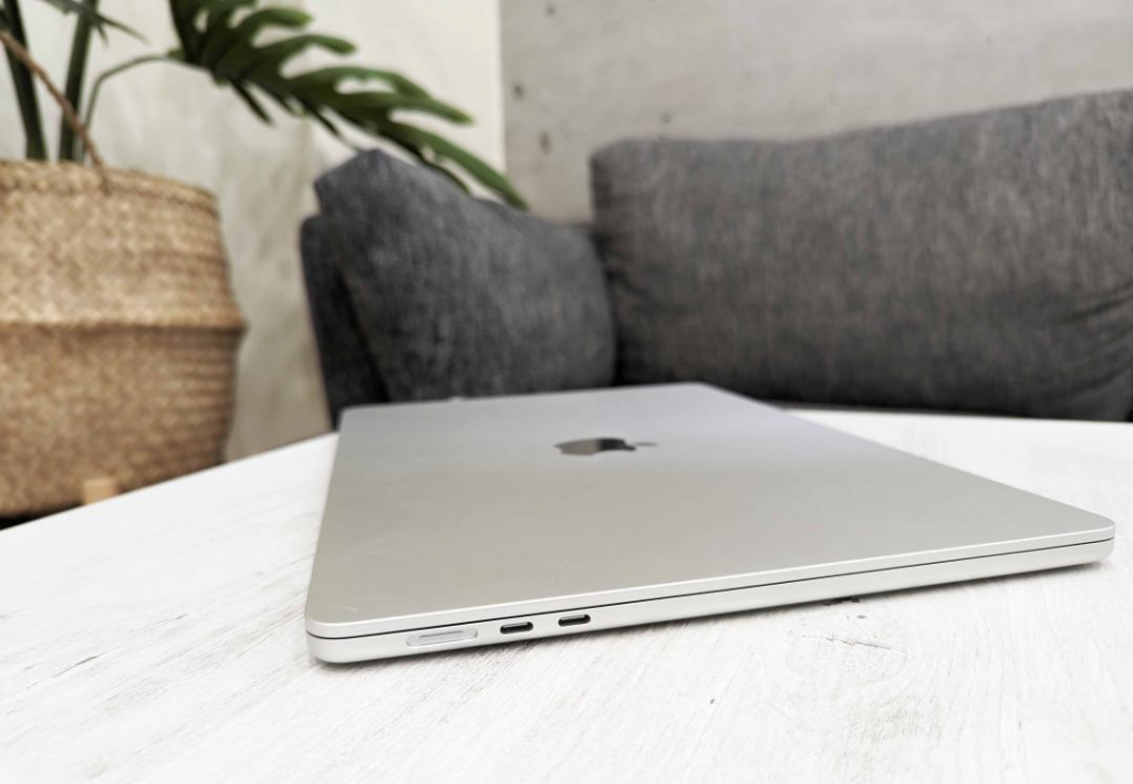 实测苹果15寸MacBook Air ！ 推坑4亮点 回不去小尺寸了