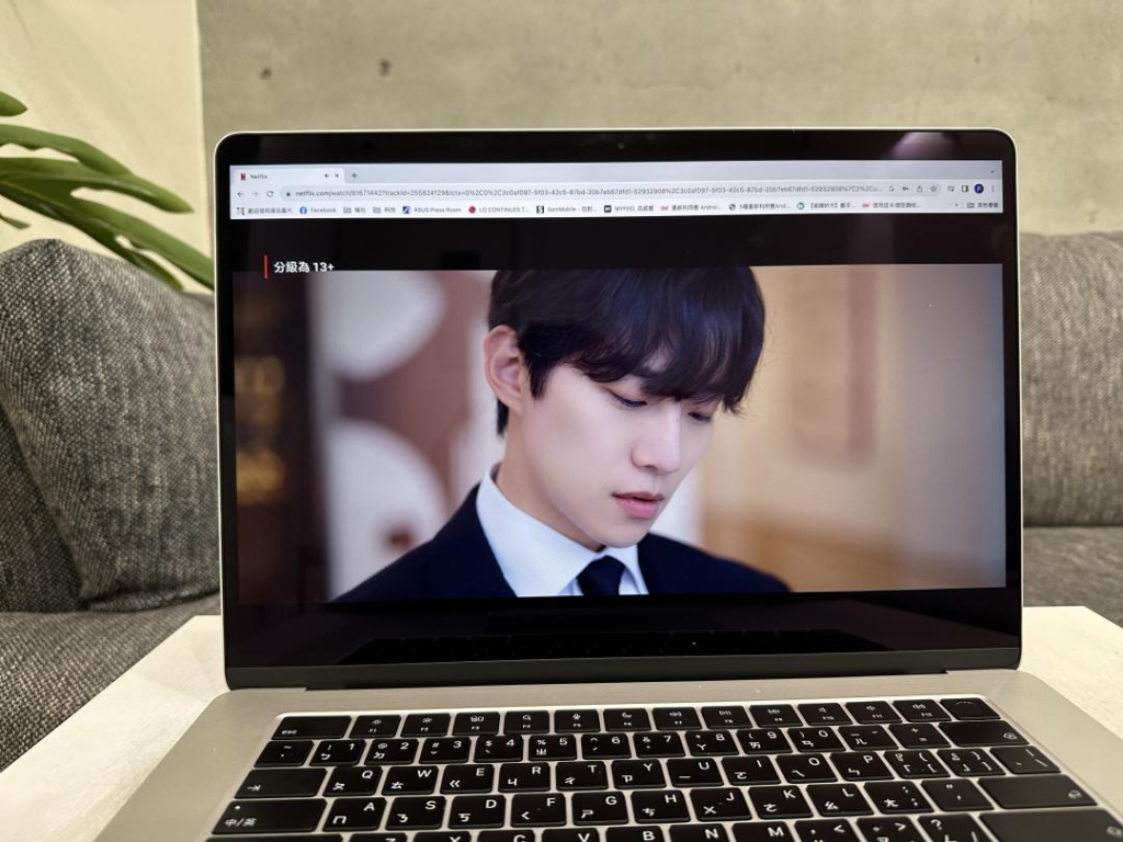 实测苹果15寸MacBook Air ！ 推坑4亮点 回不去小尺寸了