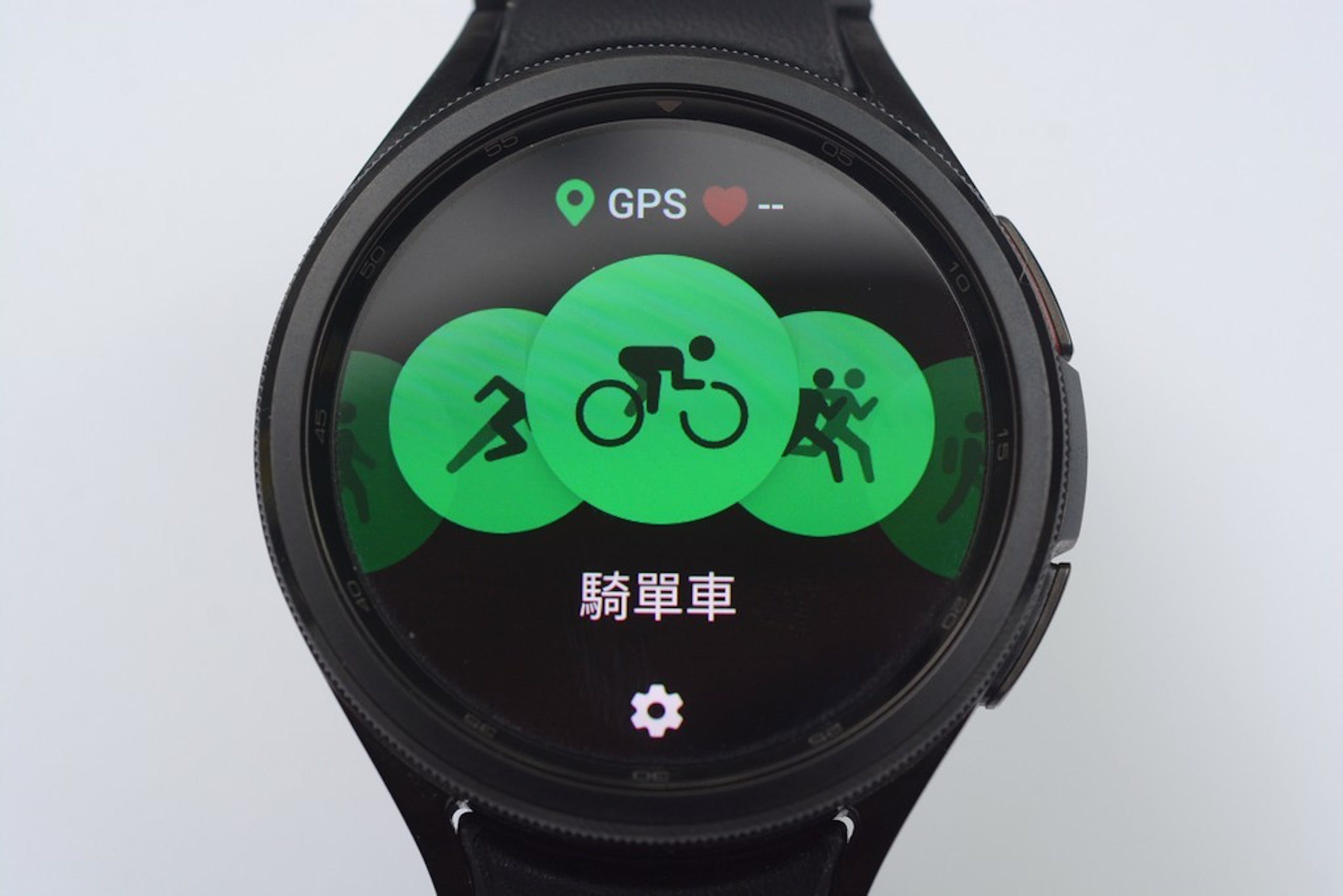 Samsung Galaxy Watch 6 Classic智能手表评测心得：20秒量血压、旋转表圈回归、搭WearOS