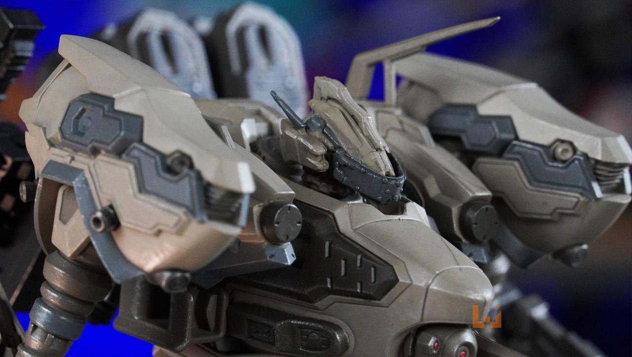 《ARMORED CORE VI FIRES OF RUBICON》限定版开箱！机甲模型还有武器和手部配件可以更换！