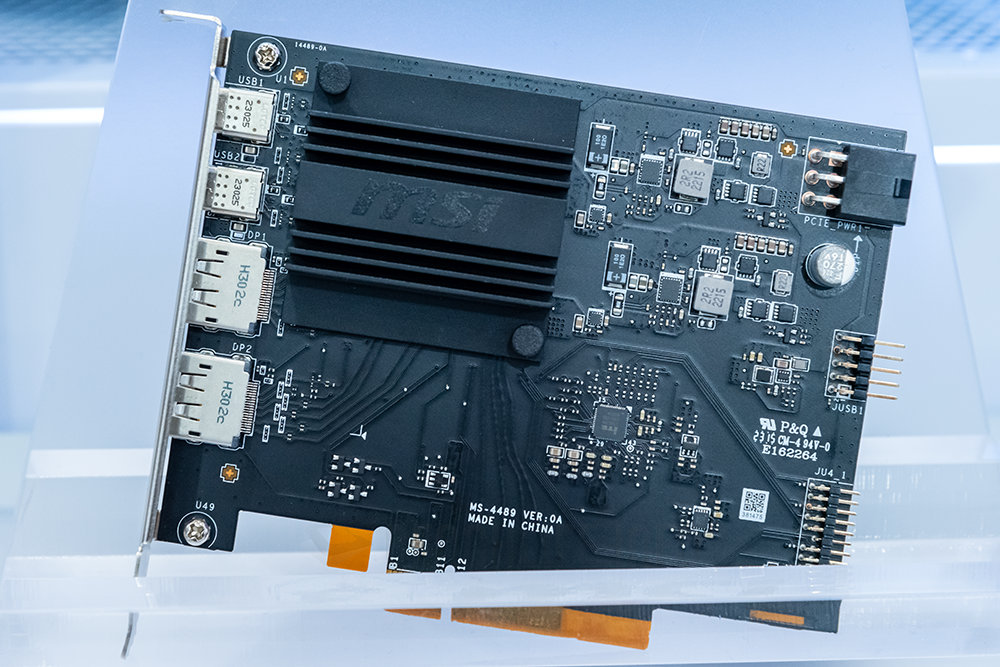 甩开Thunderbolt，MSI可能为Z790 Carbon Max WiFi主板提供USB4扩充卡