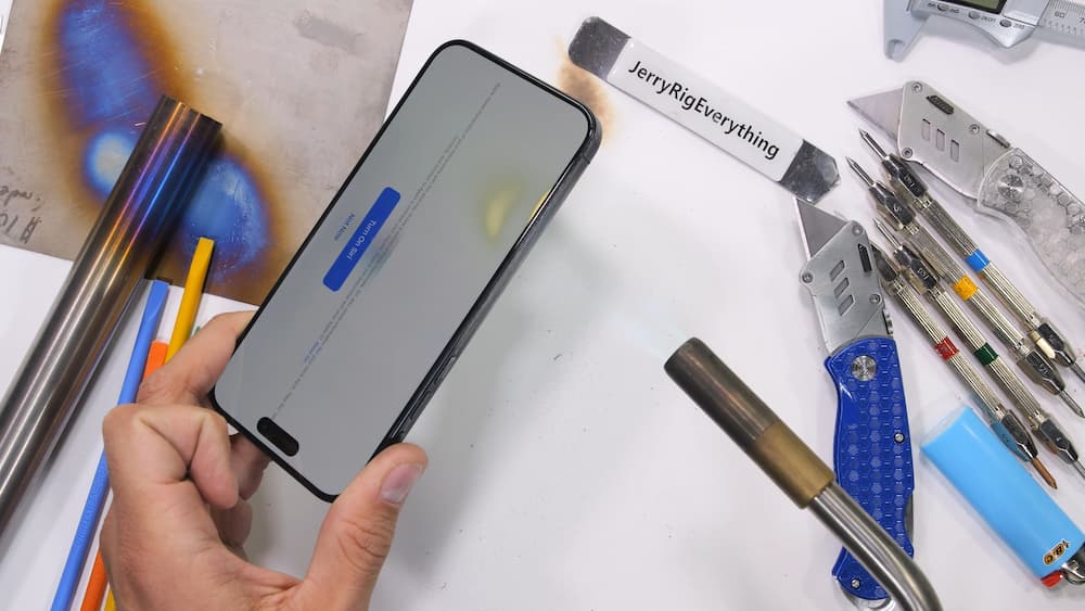 iPhone 15 Pro钛金属耐刮吗？ 实测边框抗刮超令人失望5