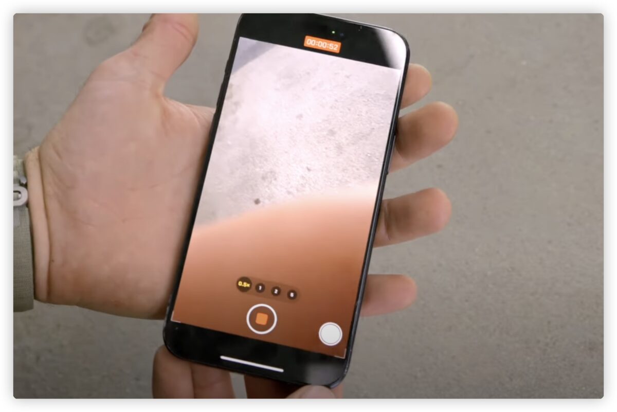 iPhone 15 摔机测试 耐摔