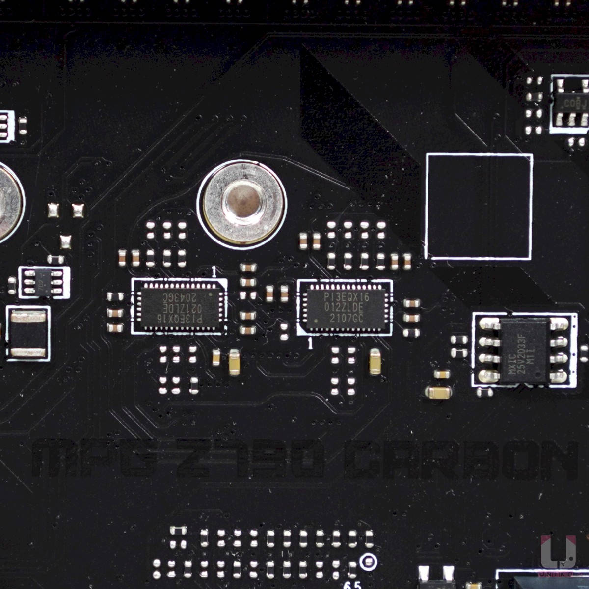 微星MPG Z790 CARBON MAX WIFI将附送USB4 PD100W扩充卡？？