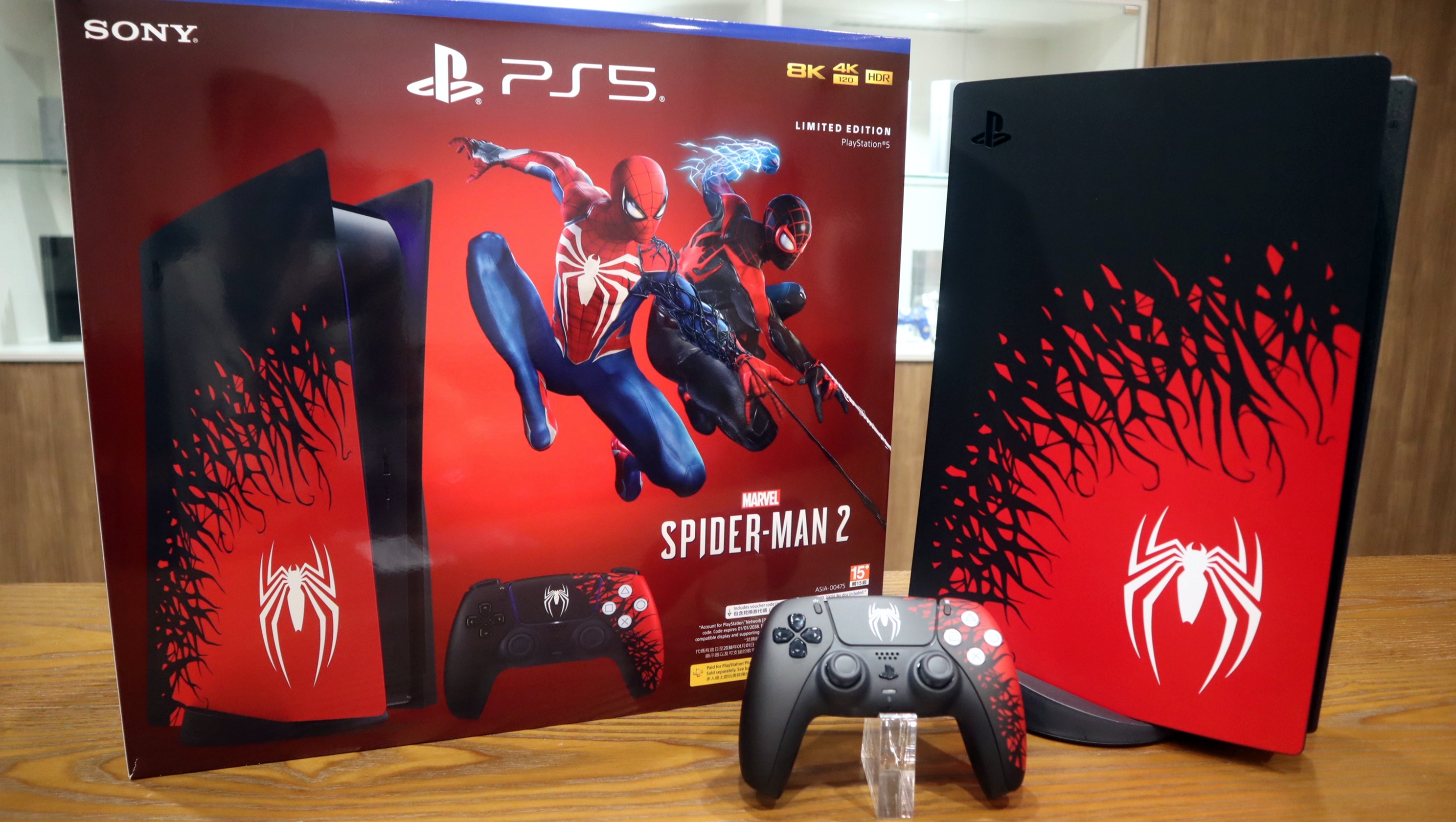 《Marvel's Spider-Man 2》限量特别版 PS5 主机开箱分享！