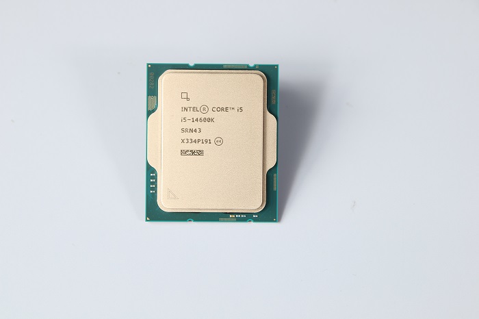 Intel 第 14 代 Core 处理器媒体测试版开箱！ i9-14900K+ i5-14600K现身，这次用效能来取胜？