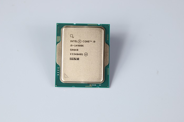 Intel 第 14 代 Core 处理器媒体测试版开箱！ i9-14900K+ i5-14600K现身，这次用效能来取胜？