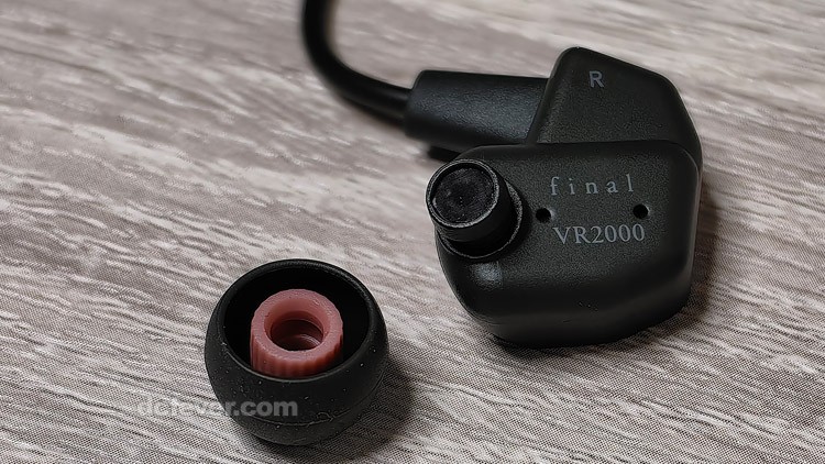 Final VR2000 游戏耳机评测：一项改变将更受欢迎