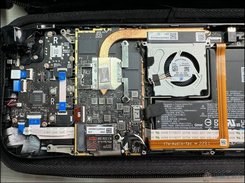 广颖电通 SP UD90 M.2 2230 2TB SSD 开箱 （4）