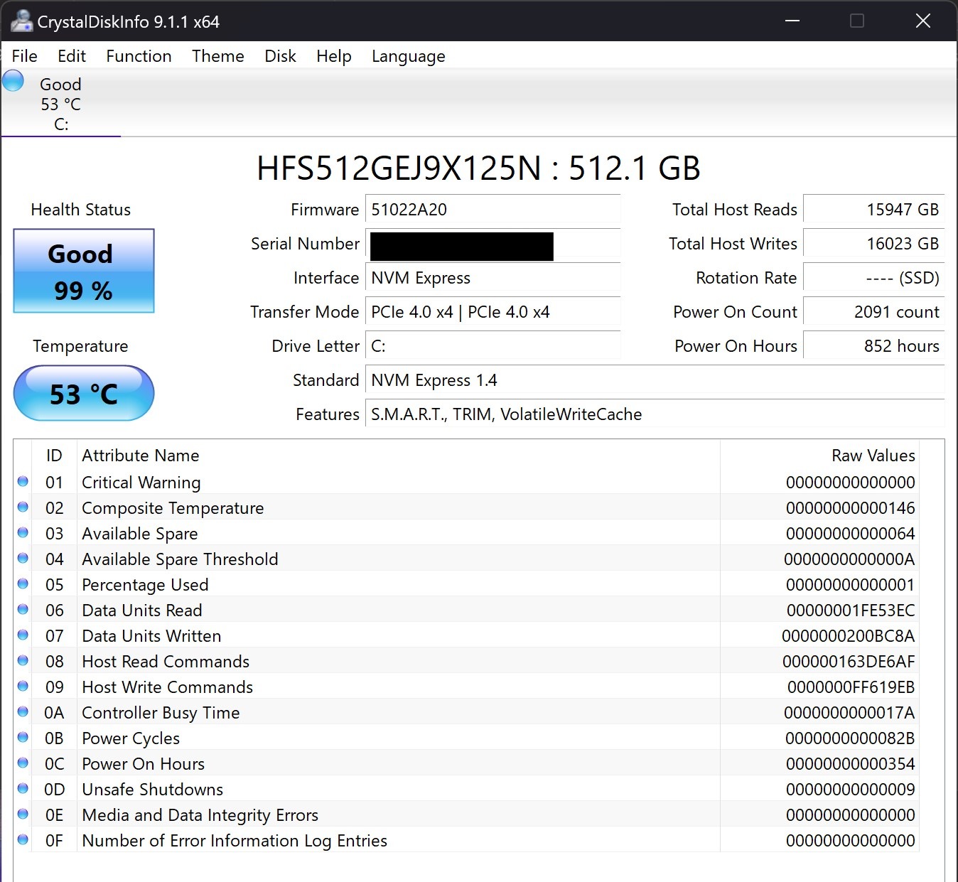 存储装置则搭载容量为512GB的SK hynix HFS512GEJ9X125N固态硬盘。