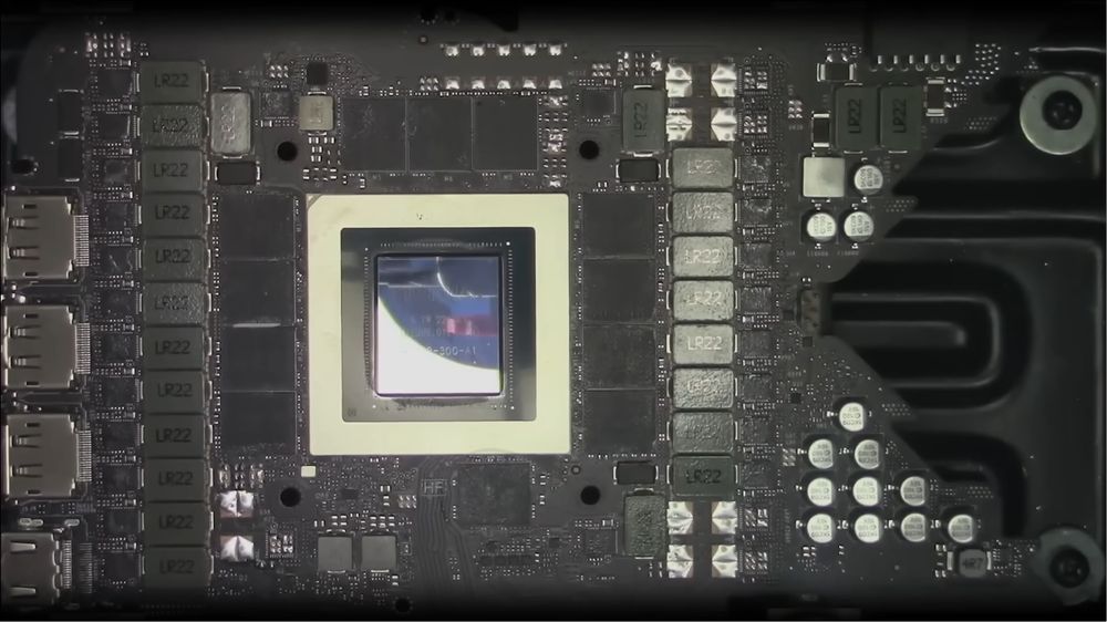 RTX 4090 维修有够惊，国外 Youtuber 卸除 GPU 芯片发现居然有虫 - 电脑王阿达