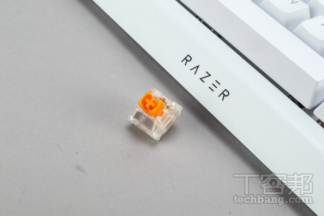 第三代Razer触感机械橘轴搭载Razer第三代机械橘轴，拥有优秀的触感反馈。