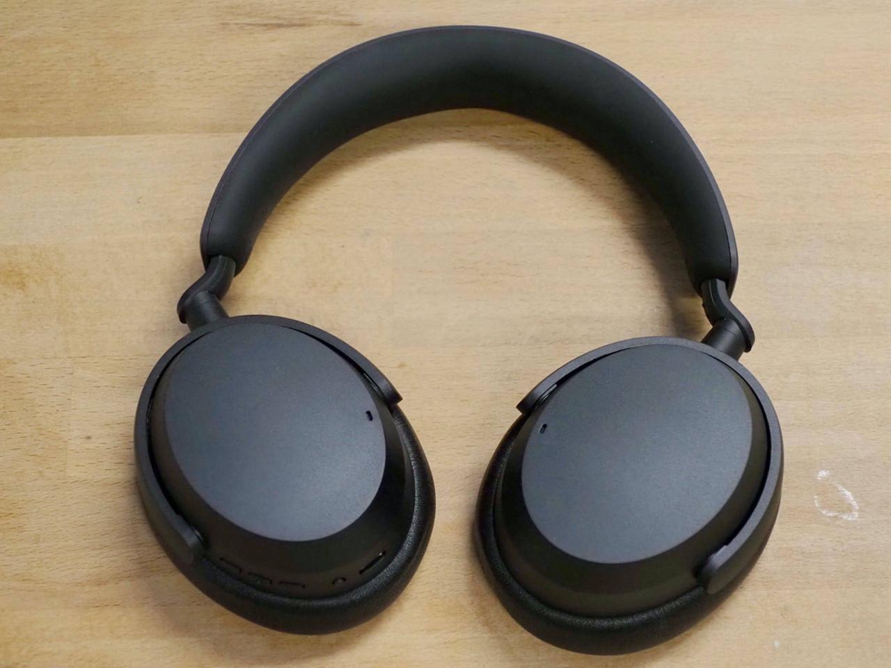 Sennheiser ACCENTUM Wireless 蓝牙降噪耳罩耳机评测，机能朴实、降噪出色、音质纯净且续航表现优异