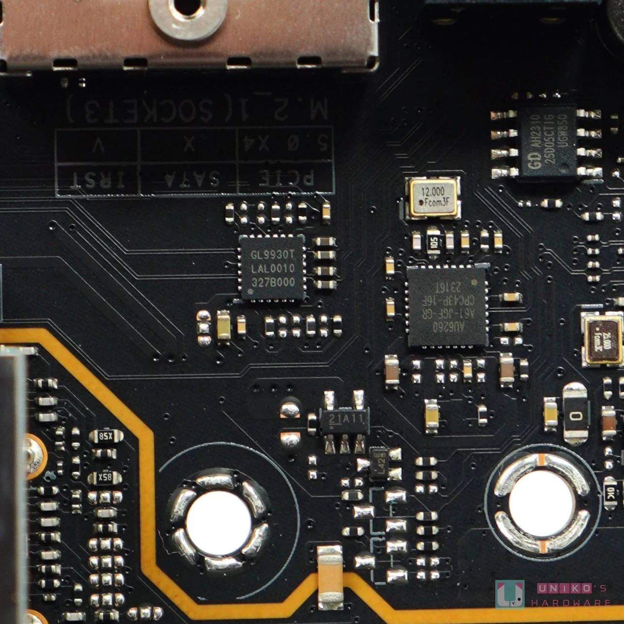 华硕 ROG MAXIMUS Z790 黑暗英雄