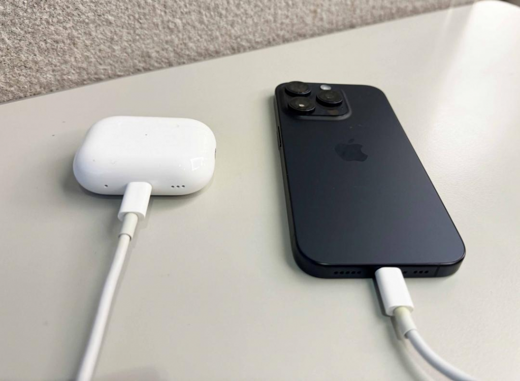 苹果USB-C版AirPods Pro 2内外升级！ 实测推坑6大更新