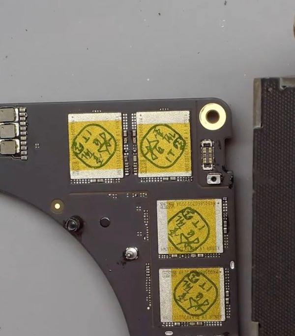 网友改装M3 Max MacBook Pro，自行升级储存空间1TB直上8TB