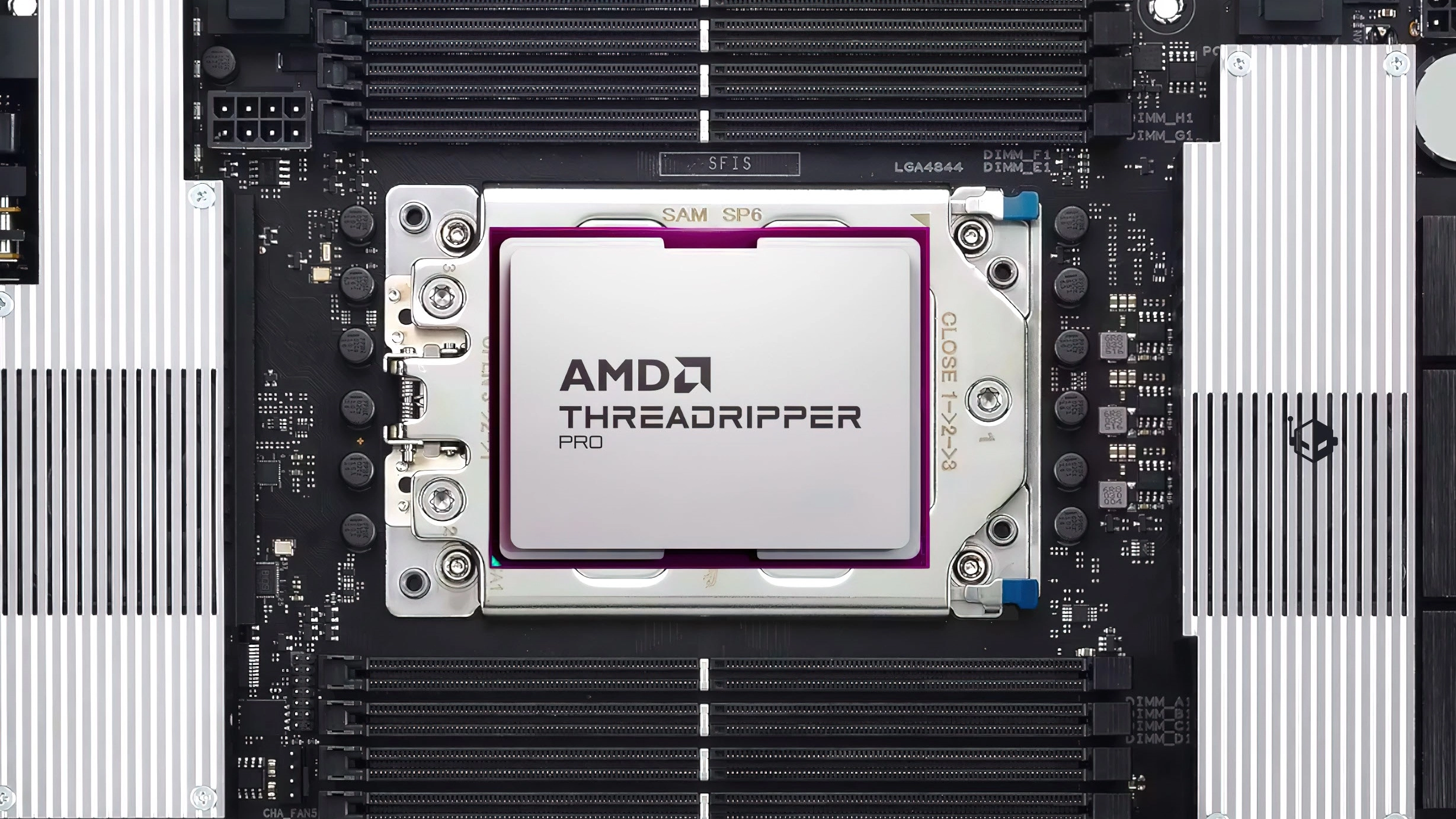 AMD Threadripper PRO 7985WX 处理器于 WRX90 主板上相较于 7980X 性能提升达 94%