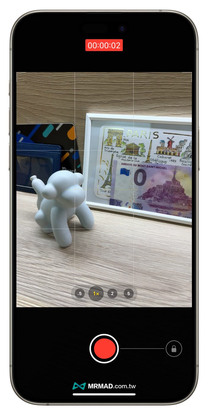 iPhone长按快门键启动视频快录