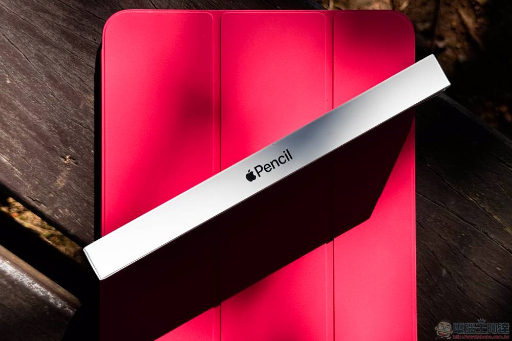Apple Pencil （USB-C） 开箱体验：应用的分歧，妙妙的定位 - 电脑王阿达