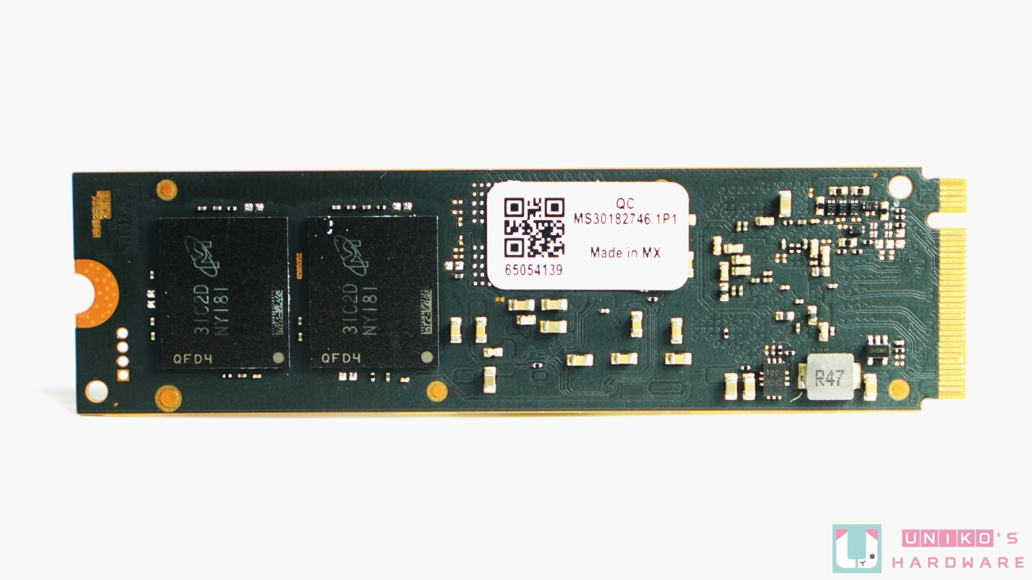 美光 Crucial T700 PCIe Gen5 NVMe M.2 SSD 开箱评测