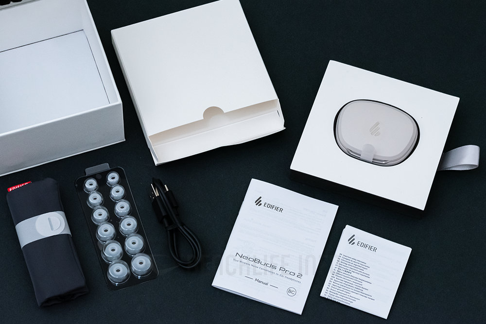 支持 LHDC-V5 高解析编解码，EDIFIER NeoBuds Pro 2 蓝牙降噪耳机动手玩