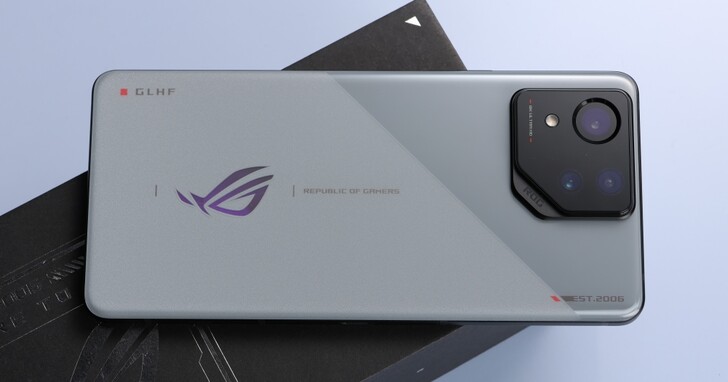 ROGPhone 8评测：电竞手机走主流，3倍长焦镜头+速冷导热棒提升散热效率、价格35,990元起