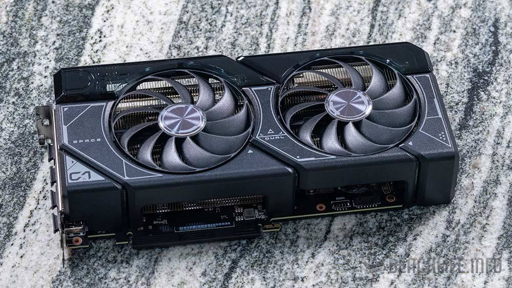 散热表现相当优异的双风扇显卡，ASUS Dual GeForce RTX 4070 Super实测