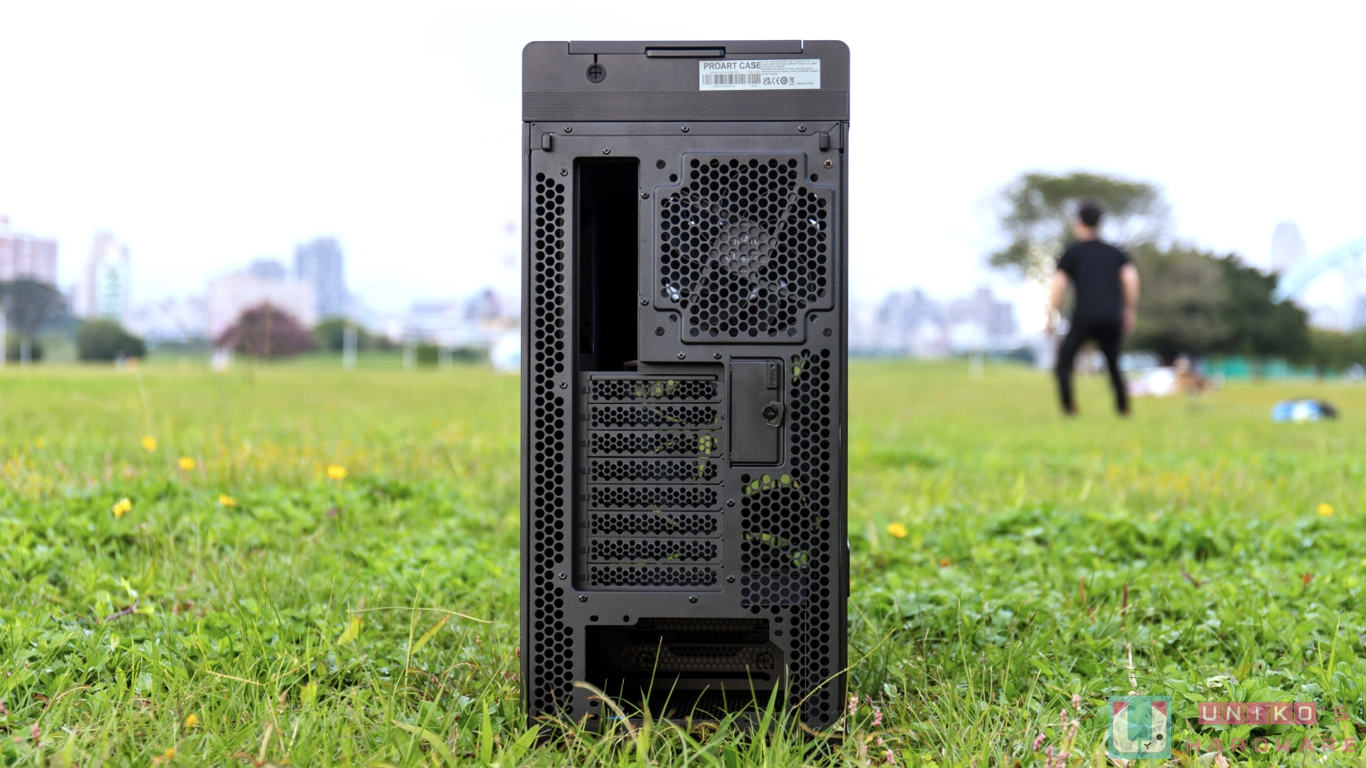 创作随「行」所欲！ ASUS ProArt PA602 全塔式创作者机壳开箱评测
