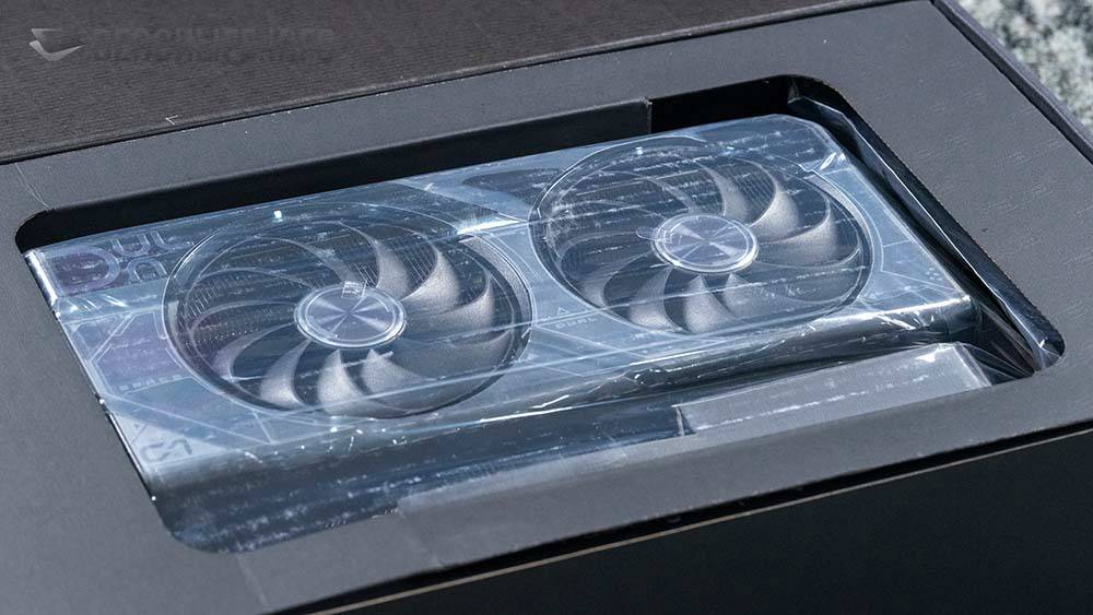 散热表现相当优异的双风扇显卡，ASUS Dual GeForce RTX 4070 Super实测