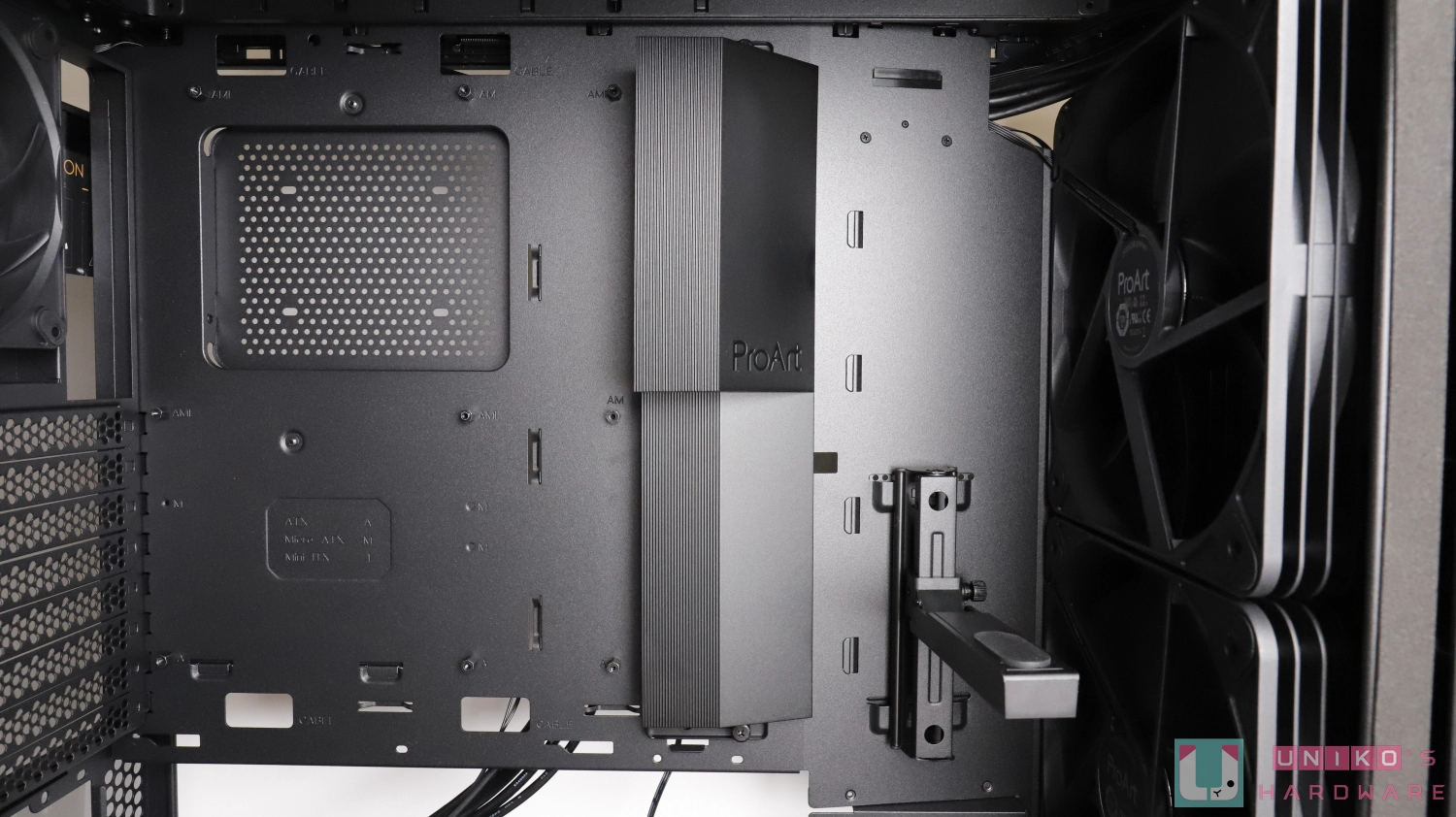 创作随「行」所欲！ ASUS ProArt PA602 全塔式创作者机壳开箱评测