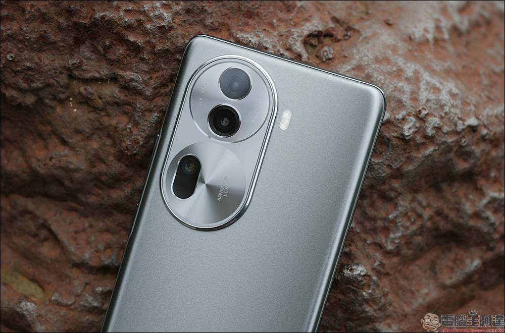 OPPO Reno11 Pro 5G 开箱|兼具自然美学外观设计、超清晰人像摄影系统的全方位人像旗舰 - 电脑王阿达