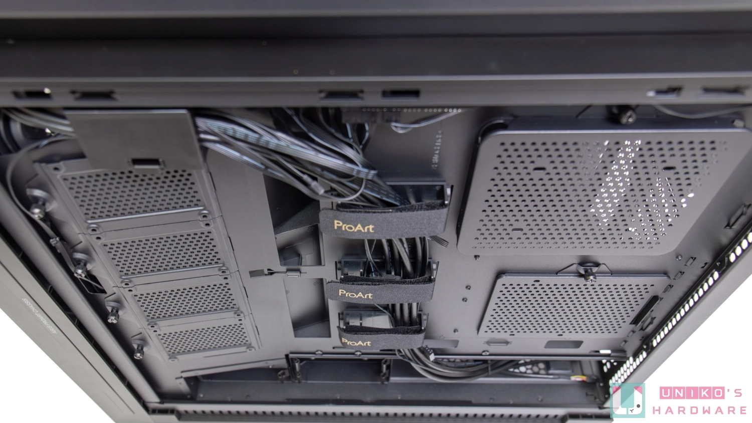 创作随「行」所欲！ ASUS ProArt PA602 全塔式创作者机壳开箱评测