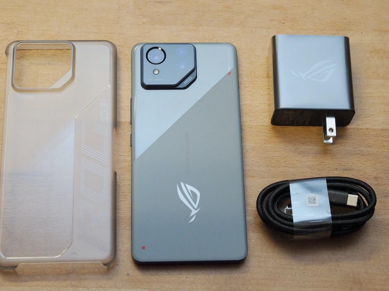 华硕ROG Phone 8标准版电竞手机评测，承袭电竞手机血统的轻薄与摄影进化全方位旗舰机