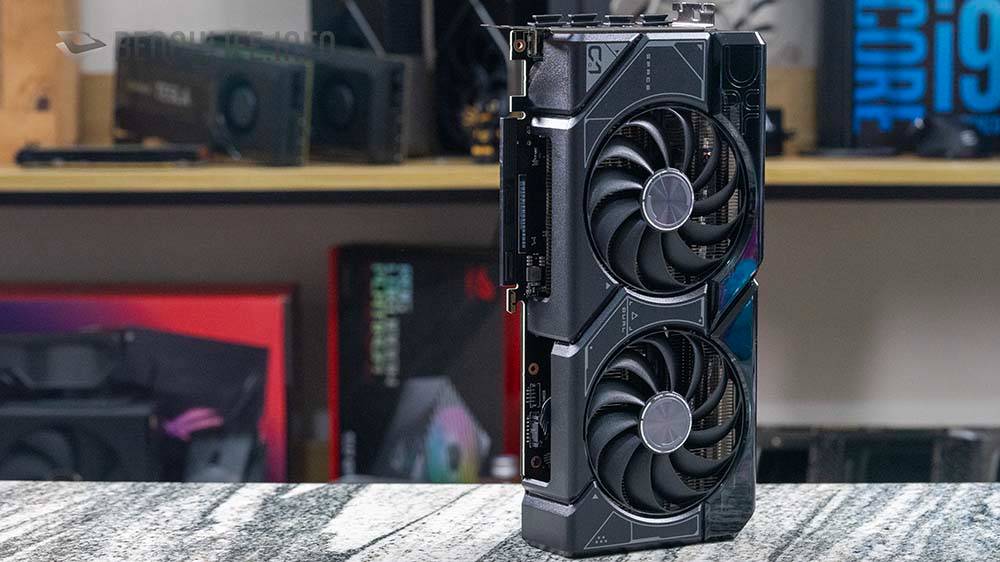 散热表现相当优异的双风扇显卡，ASUS Dual GeForce RTX 4070 Super实测