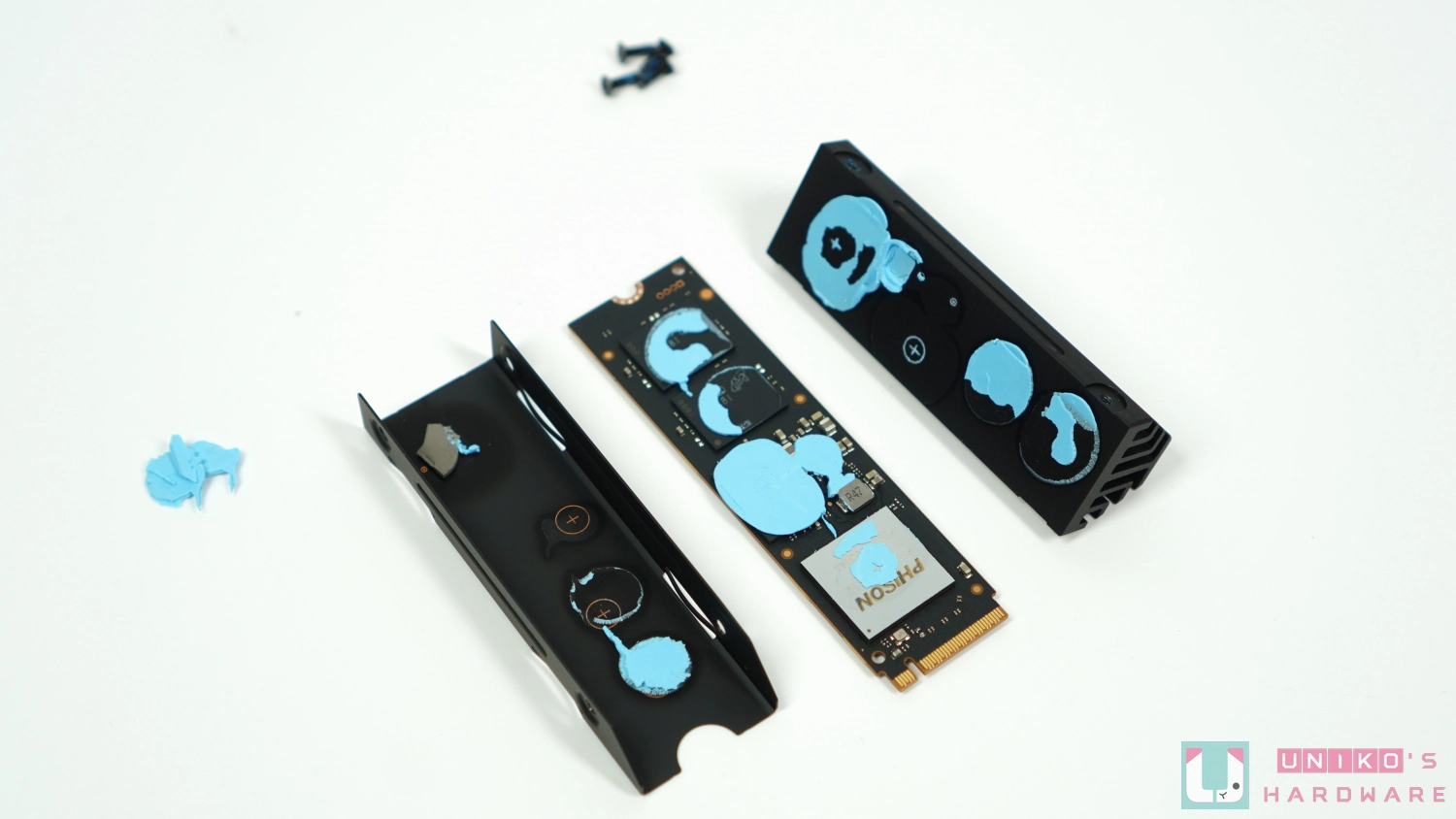 美光 Crucial T700 PCIe Gen5 NVMe M.2 SSD 开箱评测