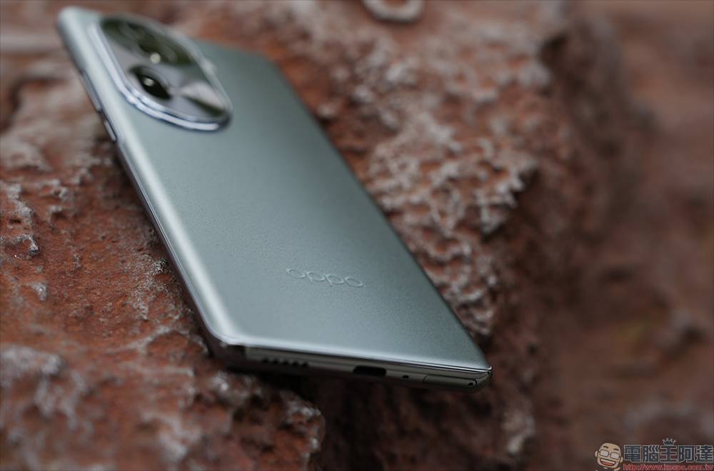 OPPO Reno11 Pro 5G 开箱|兼具自然美学外观设计、超清晰人像摄影系统的全方位人像旗舰 - 电脑王阿达