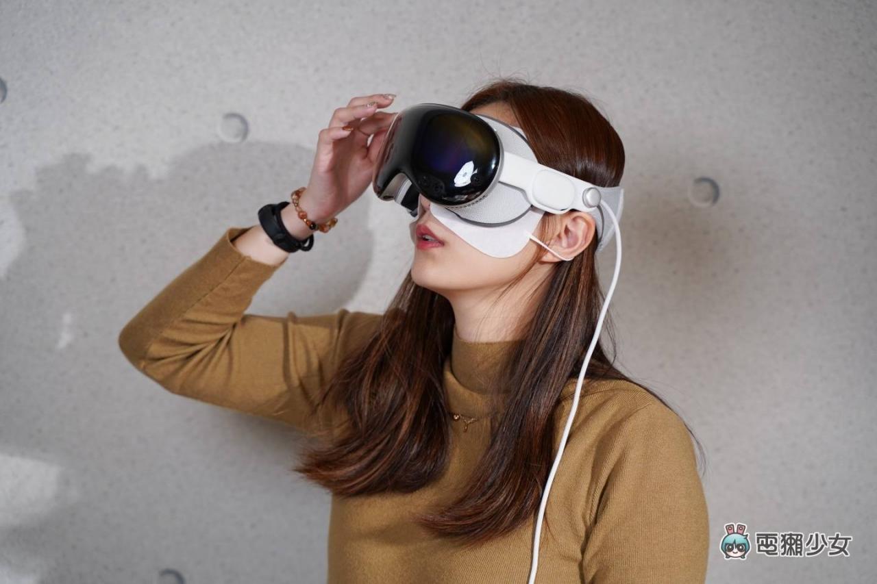 Apple Vision Pro 试玩心得：戴上 10 分钟就觉得超重？ 续航如何？ visionOS 能做到哪些事？