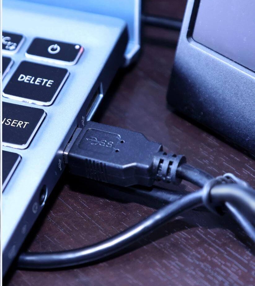 外接屏幕以测试显示问题