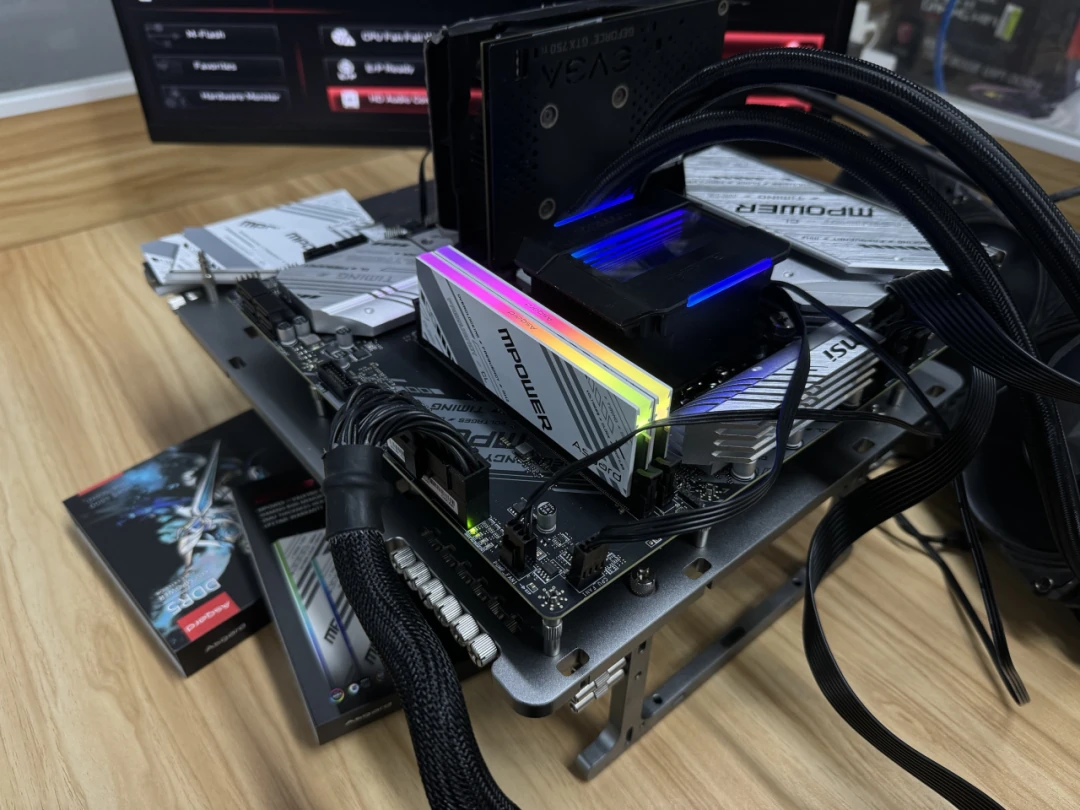 果然充满抛瓦！ MSI Z790MPOWER 主板创造 DDR5-11016 极限超频纪录