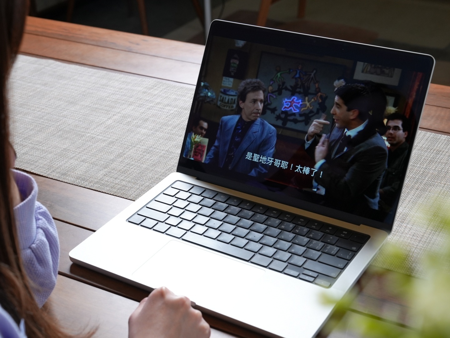 开箱|M3 MacBook Pro 超诚实使用心得！ 真的厉害吗？ 适合谁买？