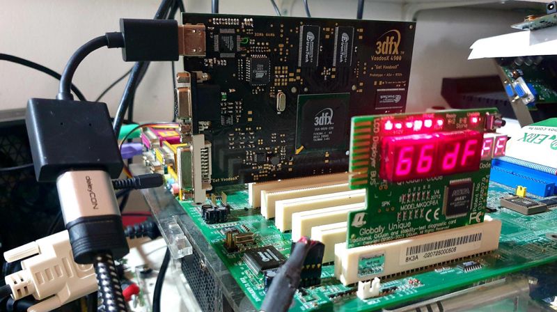 DIY达人花了两年时间自己打造 3dfx Voodoo 显卡，连DVI 以及HDMI输出都没问题