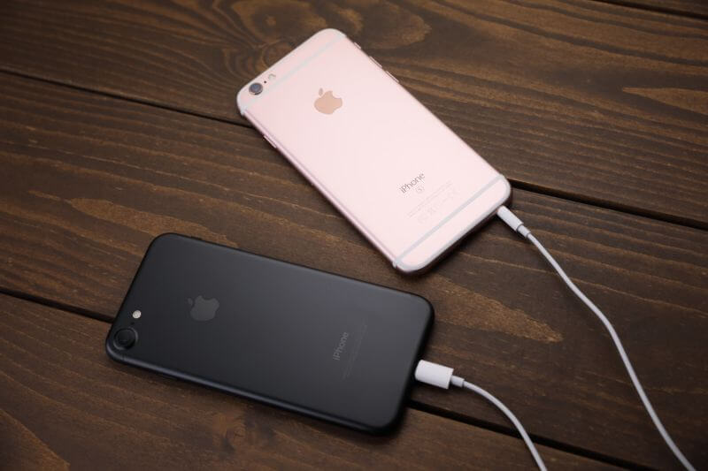 iPhone操作系统可以更新几年？ 苹果承诺至少5年起 比对手更长