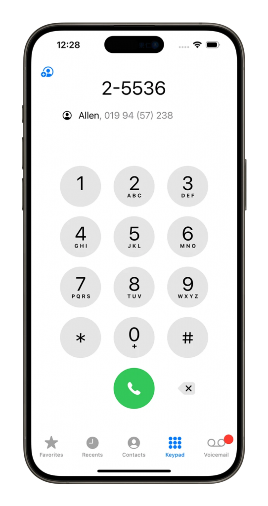 iOS 18 支持 T9 拨号技术！ 输入电话、名称开头自动带出联系人信息