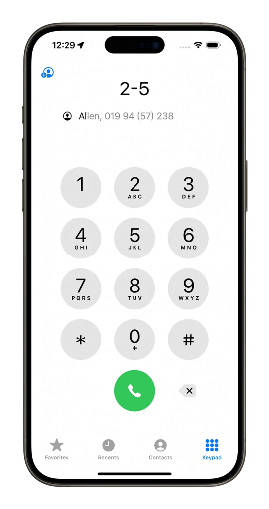 iOS 18 支持 T9 拨号技术！ 输入电话、名称开头自动带出联系人信息